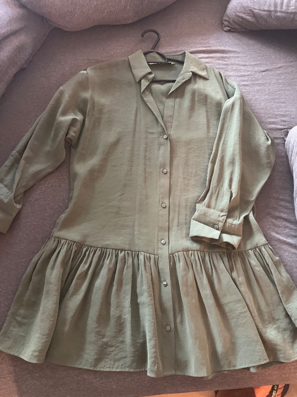Zara Olive Green Silk Mini Dress – Polo Collar & Midi Sleeves